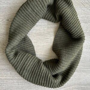 Forest Green Infinity Scarf
